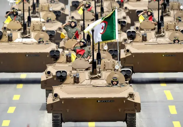 PLF 2023 – Algérie : augmentation sans précédent du budget de l’armée