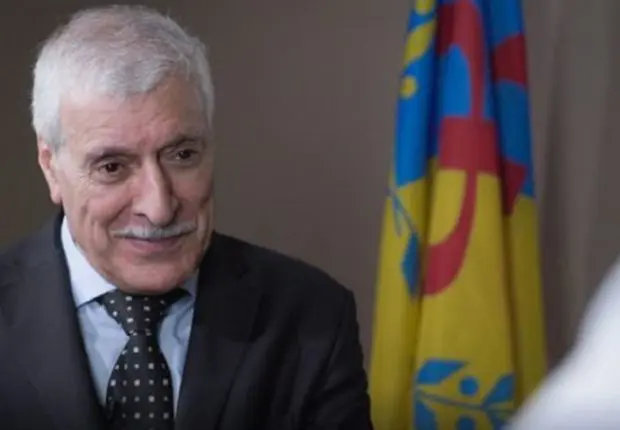 Nouveau mandat d’arrêt contre Ferhat Mehenni : la France va-t-elle l’extrader ?