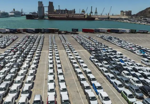 Date d&rsquo;arrivée des premiers véhicules importés en Algérie dévoilée