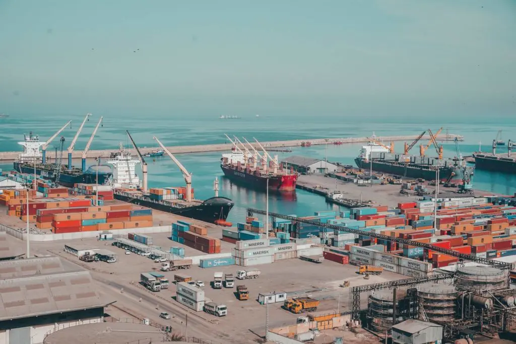 Harraga : 2 corps sans vie retrouvés dans un conteneur au port d’Oran