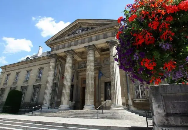 France : à 21 ans, un sans papiers algérien déjà condamné 8 fois