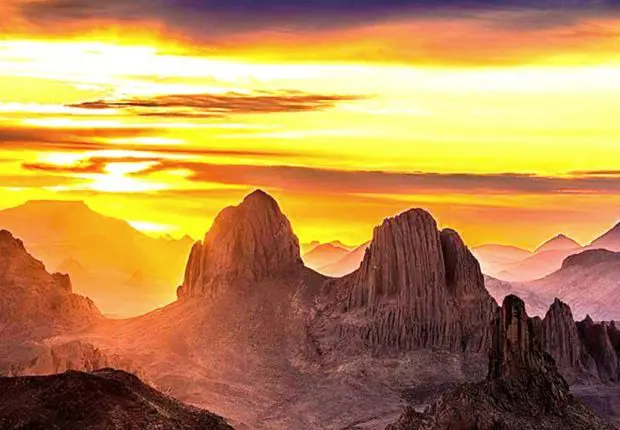 Algérie : coucher de soleil à Tamanrasset, une expérience enivrante