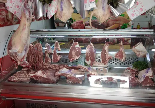 Viande rouge: un spécialiste propose des mesures pour baisser les prix