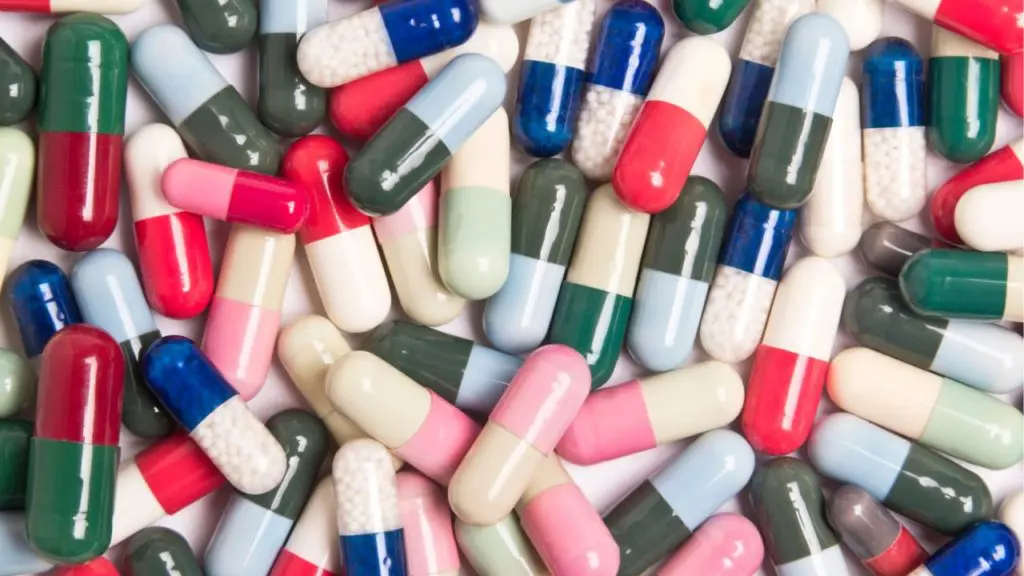 Antibiotiques sans prescription médicale : ce qu’il faut savoir