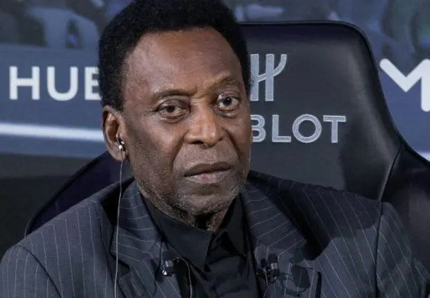 Brésil : les adieux du « roi » Pelé