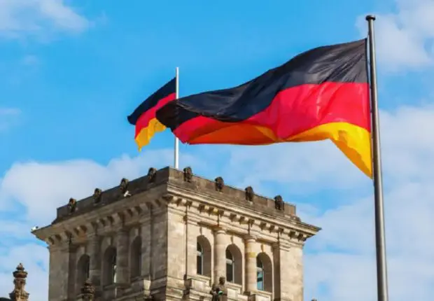 L&rsquo;Allemagne renforce l&rsquo;immigration pour 2023 : les Algériens concernés