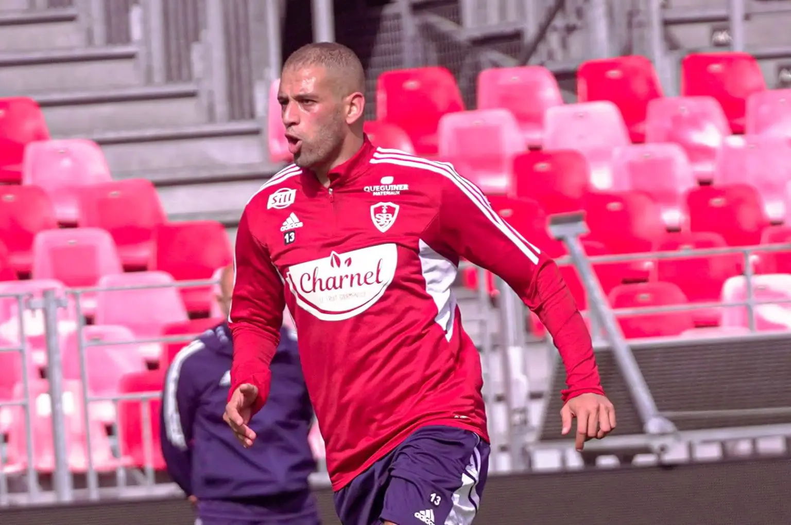 France : l’entraineur de Brest ne veut pas lâcher Slimani