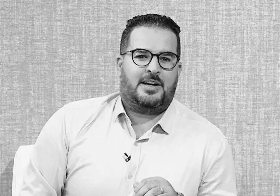 Décès du journaliste sportif Hamza Berkaoui