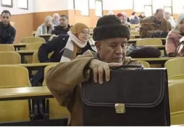 Université de Khenchla : à 77 ans, il tente sa chance pour le doctorat