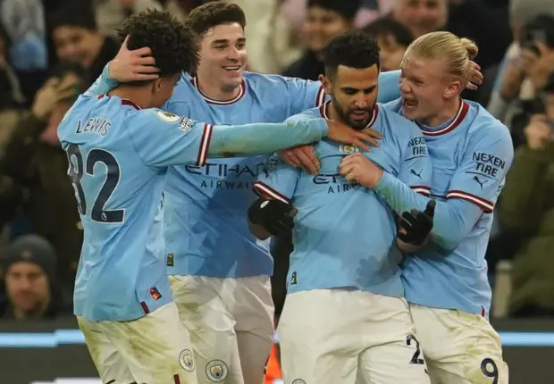 Premier League : Mahrez en passe de battre un record africain