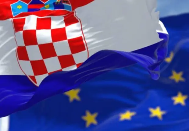 UE : la Croatie intègre l’espace Schengen et adopte l’euro
