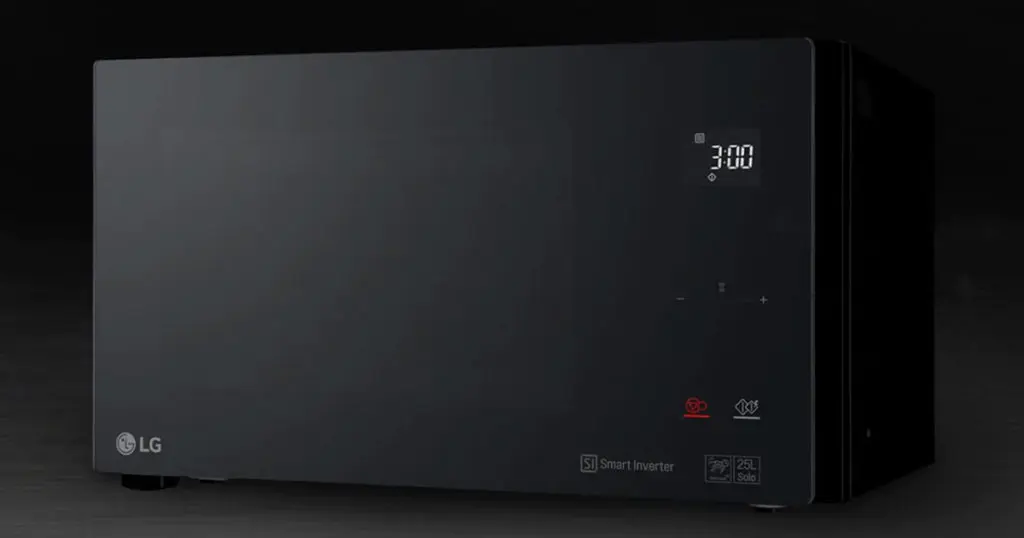 Micro-ondes combiné LG NeoChef : un seul appareil au lieu de deux