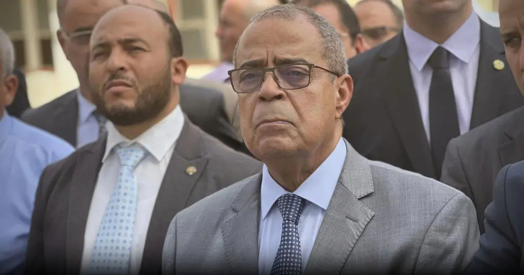 L’Algérie n’importe plus de chaussures depuis un an, selon Aoun