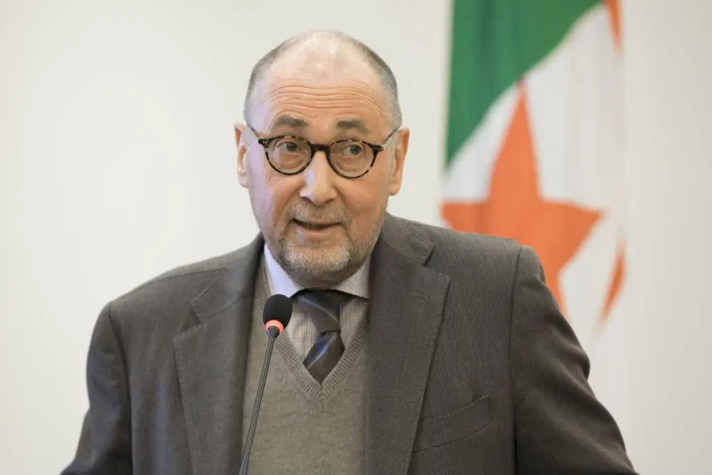 Privilèges des immigrés algériens en France, Driencourt appelle à réviser l’accord de 1968