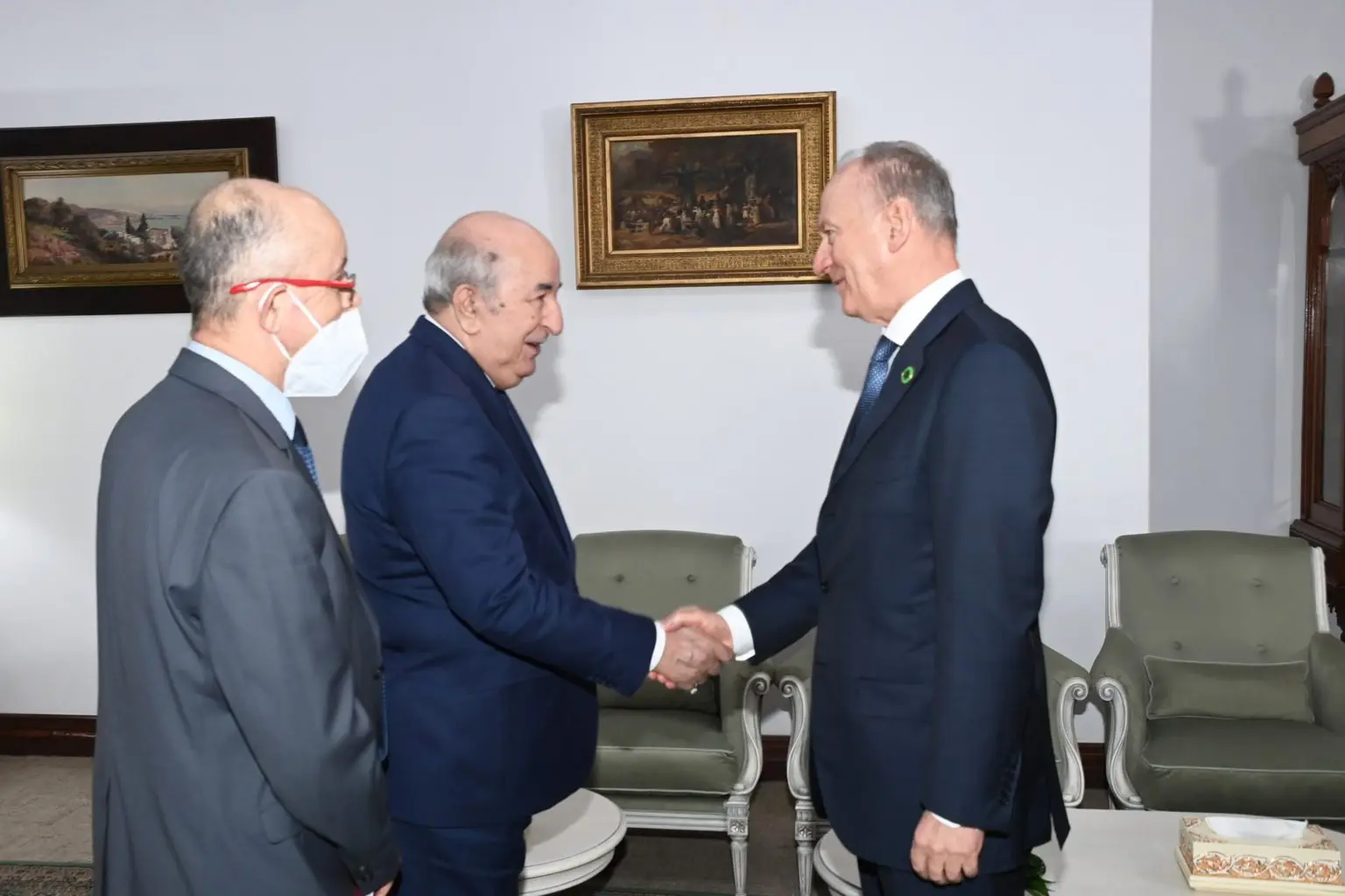 Tebboune reçoit le secrétaire du Conseil de sécurité de la Russie