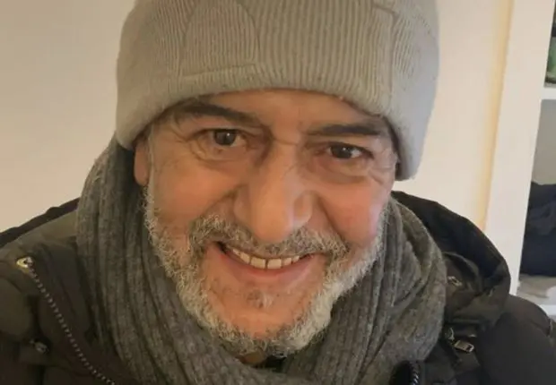 L&rsquo;acteur Salah Aougrout remercie Tebboune et le public algérien