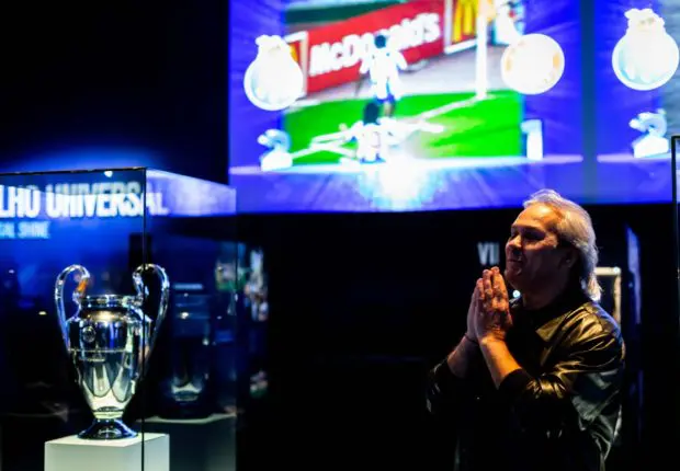 Portugal : nostalgique, Madjer en visite au musée du FC Porto
