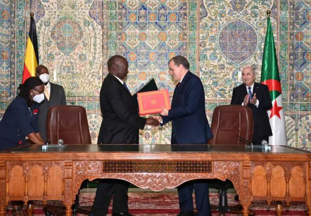 Algérie – Ouganda : 2 accords et 5 mémorandums signés dans plusieurs secteurs