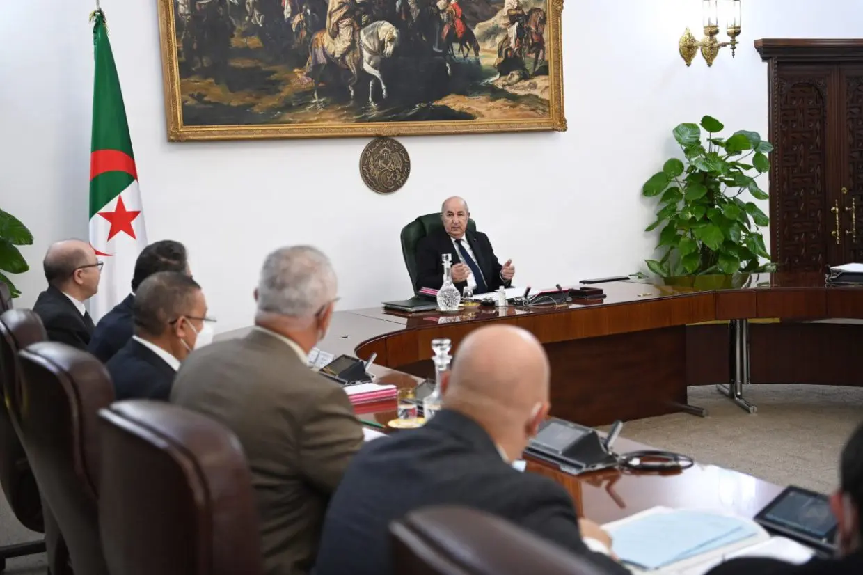 Ramadan 2023 : Tebboune ordonne d’approvisionner les marchés en produits de base