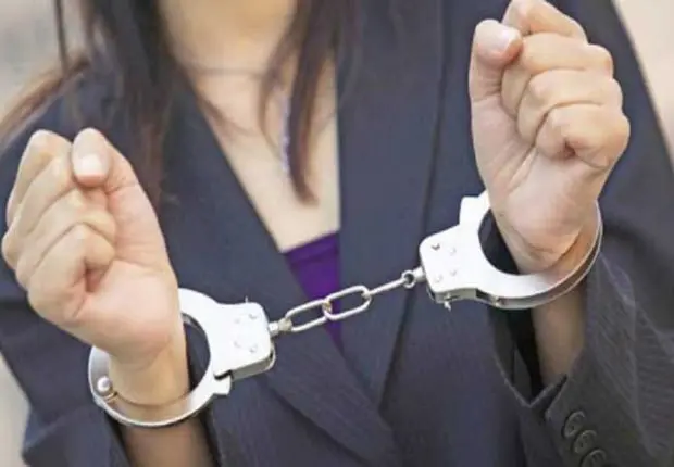 Skikda : une avocate écope de 5 ans de prison pour trafic de drogue