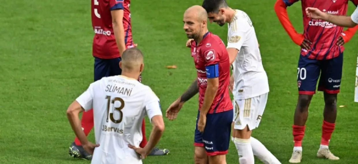 Accusé de racisme par Slimani : Gastien affiche sa rancune contre le joueur