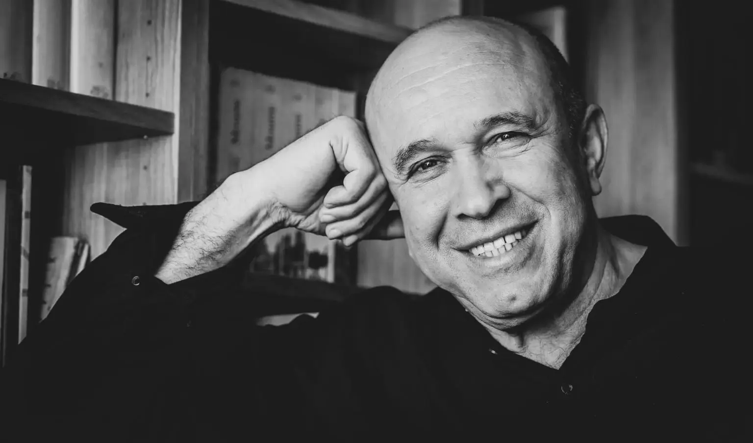 Le journaliste et écrivain algérien Amer Ouali décède à 62 ans en France