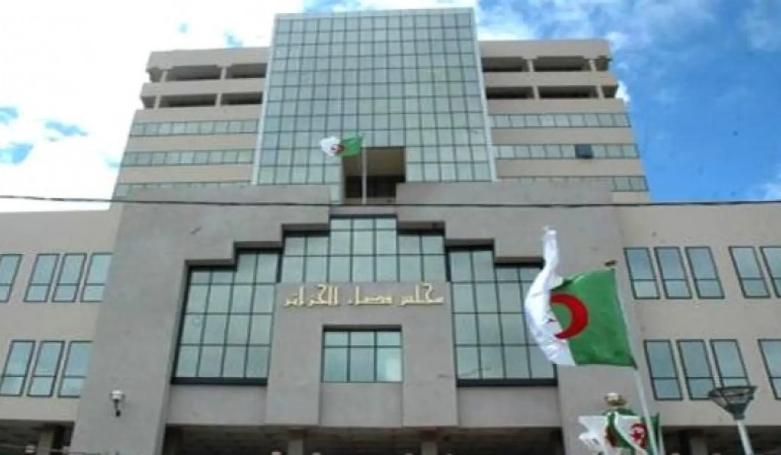 Il transforme son domicile en usine d’armes, un individu condamné par la Cour d’Alger