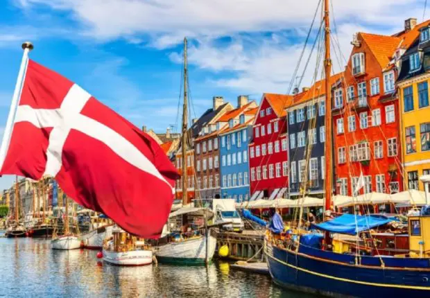 Pénurie de main d&rsquo;œuvre : le Danemark revoit sa politique d&rsquo;immigration