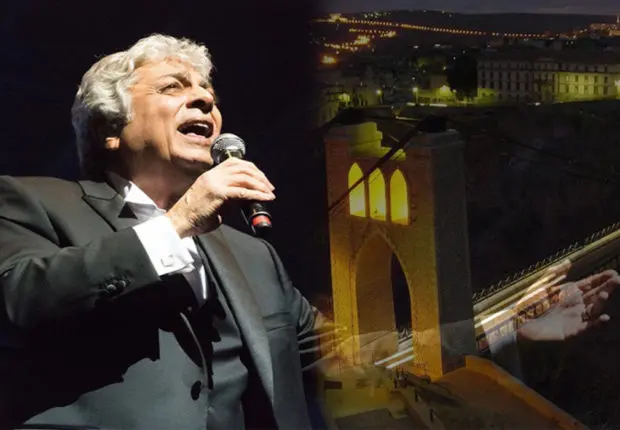 Enrico Macias : « je n&rsquo;ai rien oublié de ma ville natale Constantine »