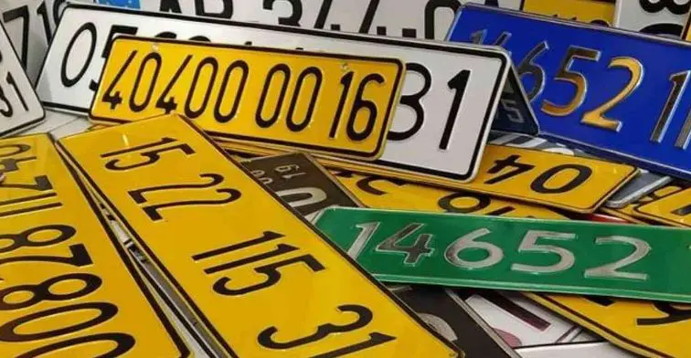 Plaques d’immatriculation en Algérie : quelles sont les procédures de changement ?