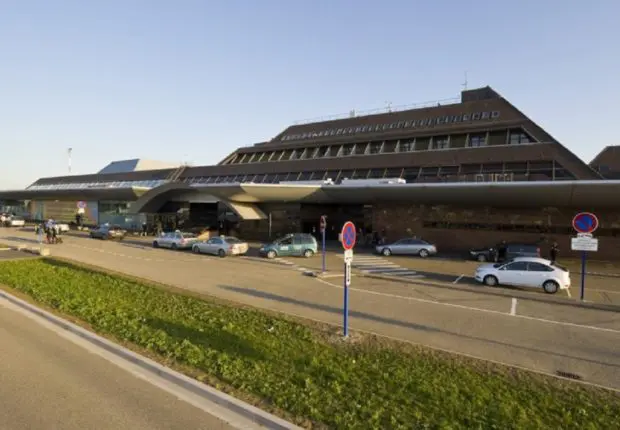 Vols France-Algérie : l&rsquo;aéroport de Strasbourg ferme temporairement ses portes