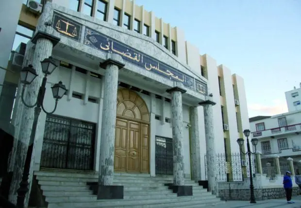 Annaba : 5 cadres de l’industrie sidérurgique sous mandat de dépôt