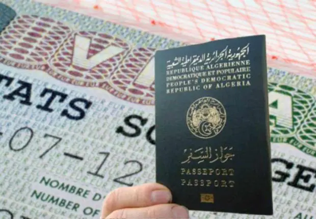 Visa Schengen pour les Algériens : l&rsquo;UE envisage de simplifier les procédures