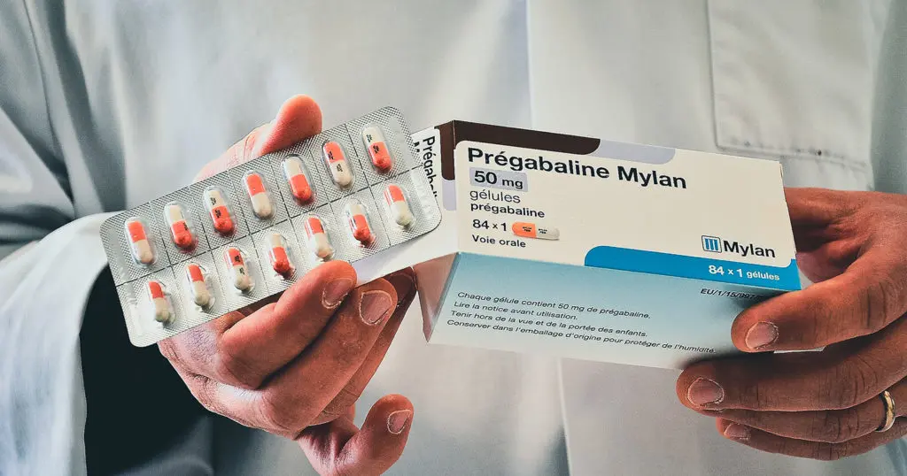 PRÉGABALINE (LYRICA) : Alerte sur la nouvelle « drogue du pauvre » qui menace la jeunesse algérienne