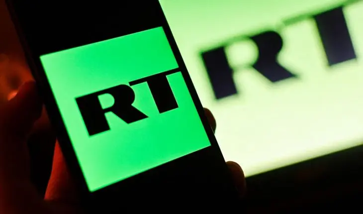 Logo de la chaîne de télévision RT.