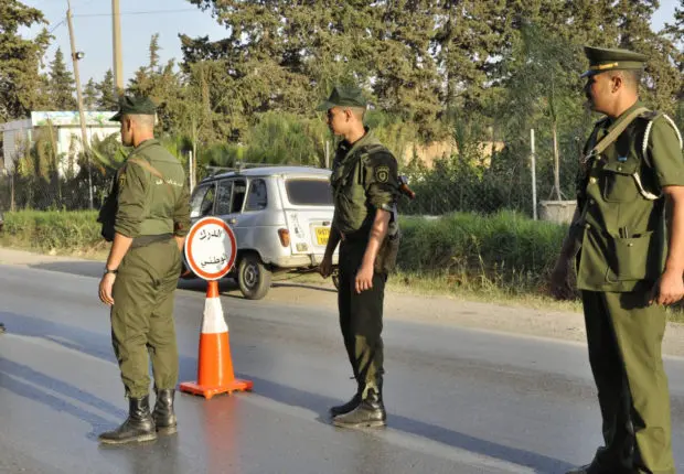 Téléphone au volant en Algérie: la GN lance un avertissement