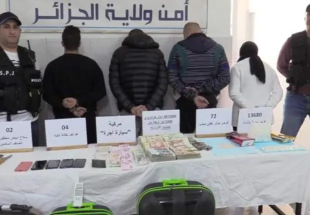 Important des psychotropes dans des sachets de thé, une femme arrêtée à Alger