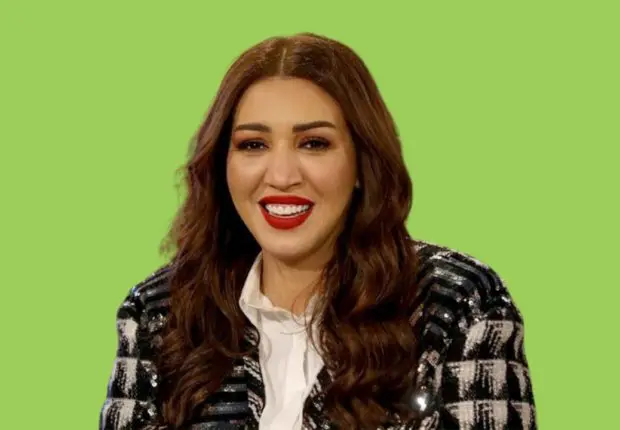 La chanteuse marocaine  Asma Lmnawar refuse de se produire en Algérie