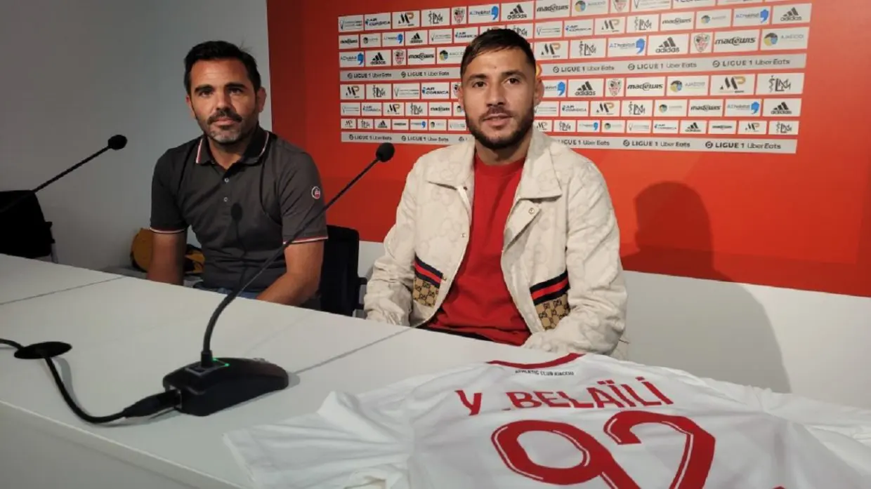 AC Ajaccio : Belaïli absent, un bras de fer à l’horizon ?