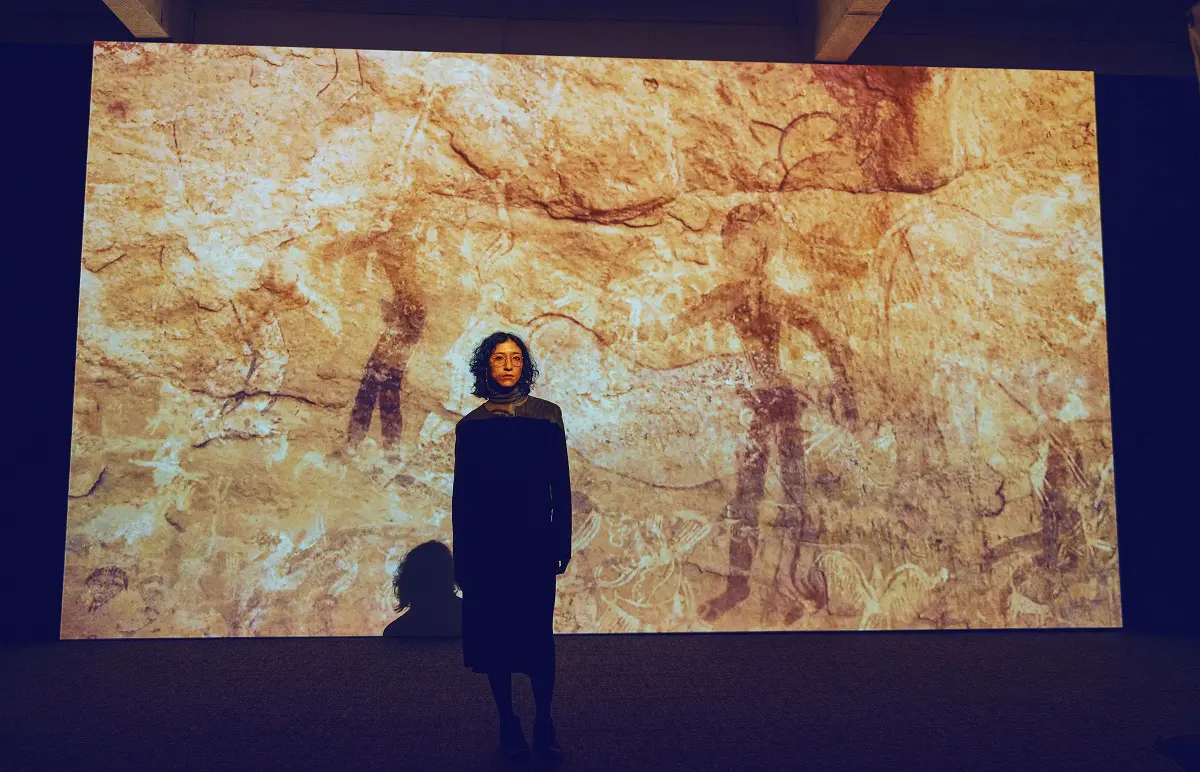 Tunisie : l’artiste algérienne Lydia Ourahmane expose « le Tassili » à la station d’art B7L9