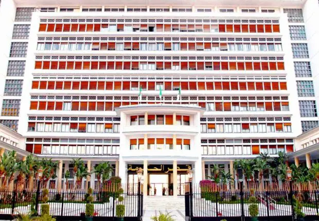 Fonction publique : le Ministère de l’Intérieur recrute, 830 postes à décrocher à travers le pays