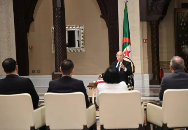 Tebboune : « on ne veut pas d&rsquo;une presse qui applaudit »