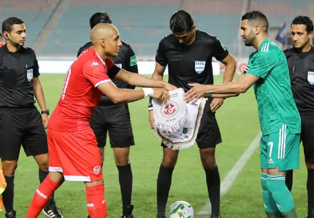 Algérie – Tunisie en amical maintenu ou annulé ? un responsable à la FAF répond