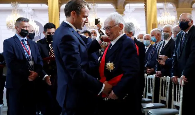 En guise de reconnaissance, la France indemnise des milliers de Harkis