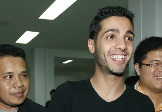 « À ma libération, j’irai en Algérie », le hacker Hamza Bendelladj lors de son procès en France