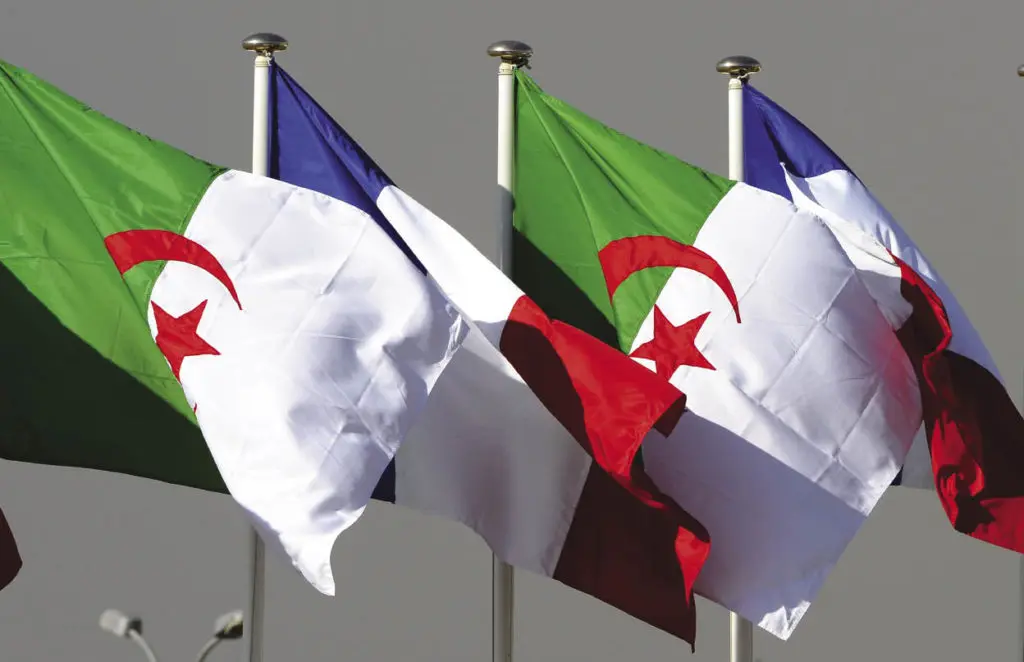 Alger – Paris : « l’Algérie ne renoncera jamais au dossier de la mémoire », Tebboune