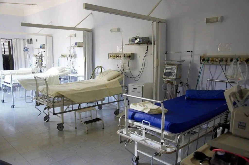 6 nouveaux hôpitaux et une maternité à Alger, affirme le wali