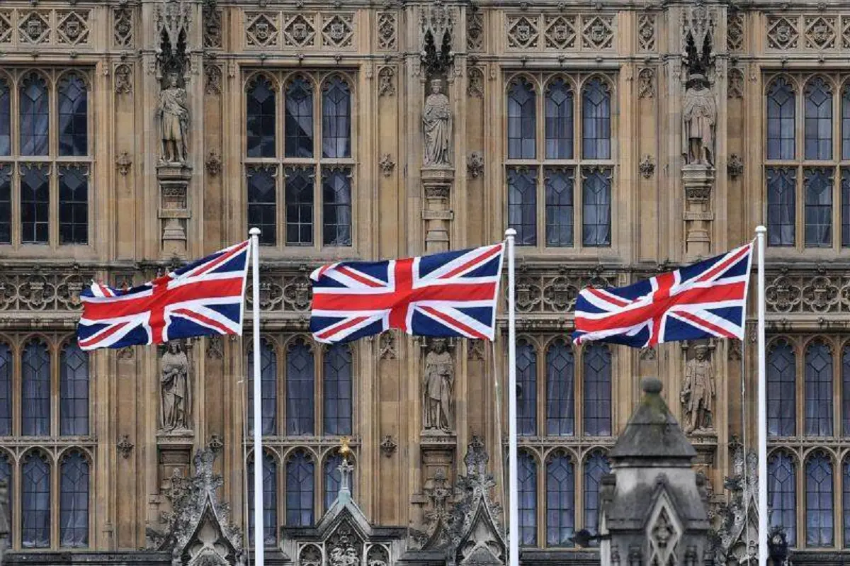 Le Royaume-Uni met fin au regroupement familial pour les étudiants étrangers