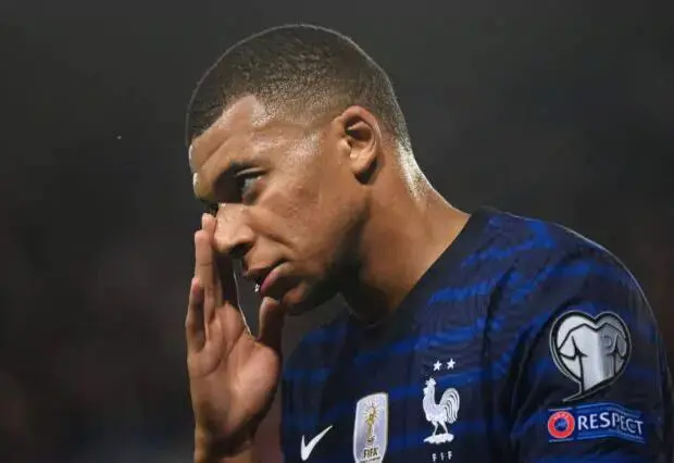 Transfert de Mbappé : Le PSG souhaiterait porter plainte contre le Real Madrid