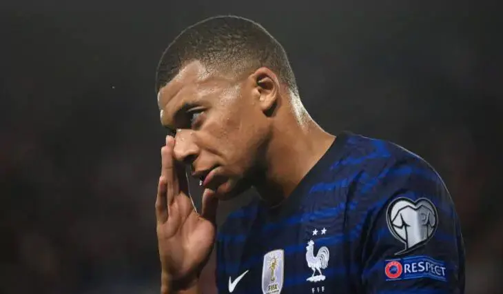 Propos d’Mbappé sur le jeûne des joueurs de l’EDF : l’intéressé réagit
